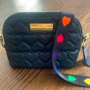 Betsey Johnson heart handbag